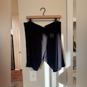 BLACK AVA AND VIV BIKER SHORTS